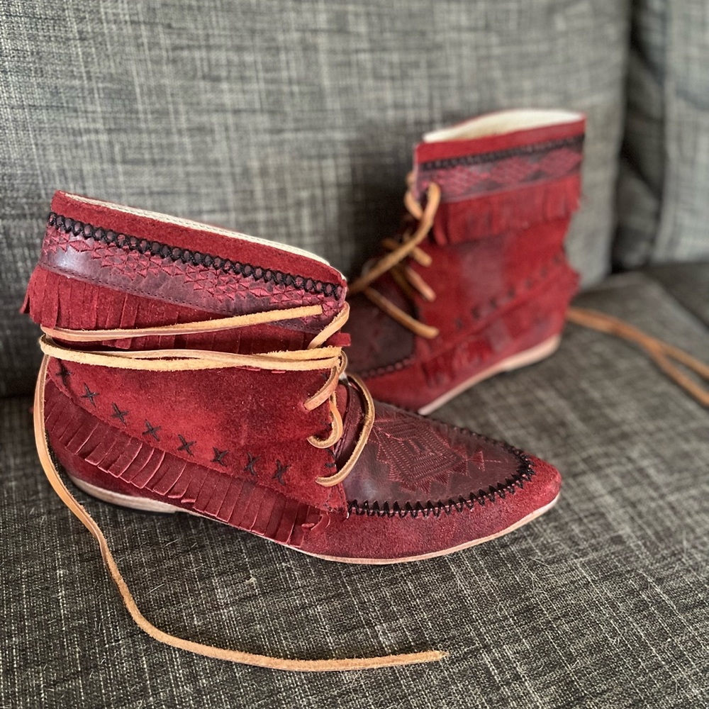 Freebird Tribe moccasin booties